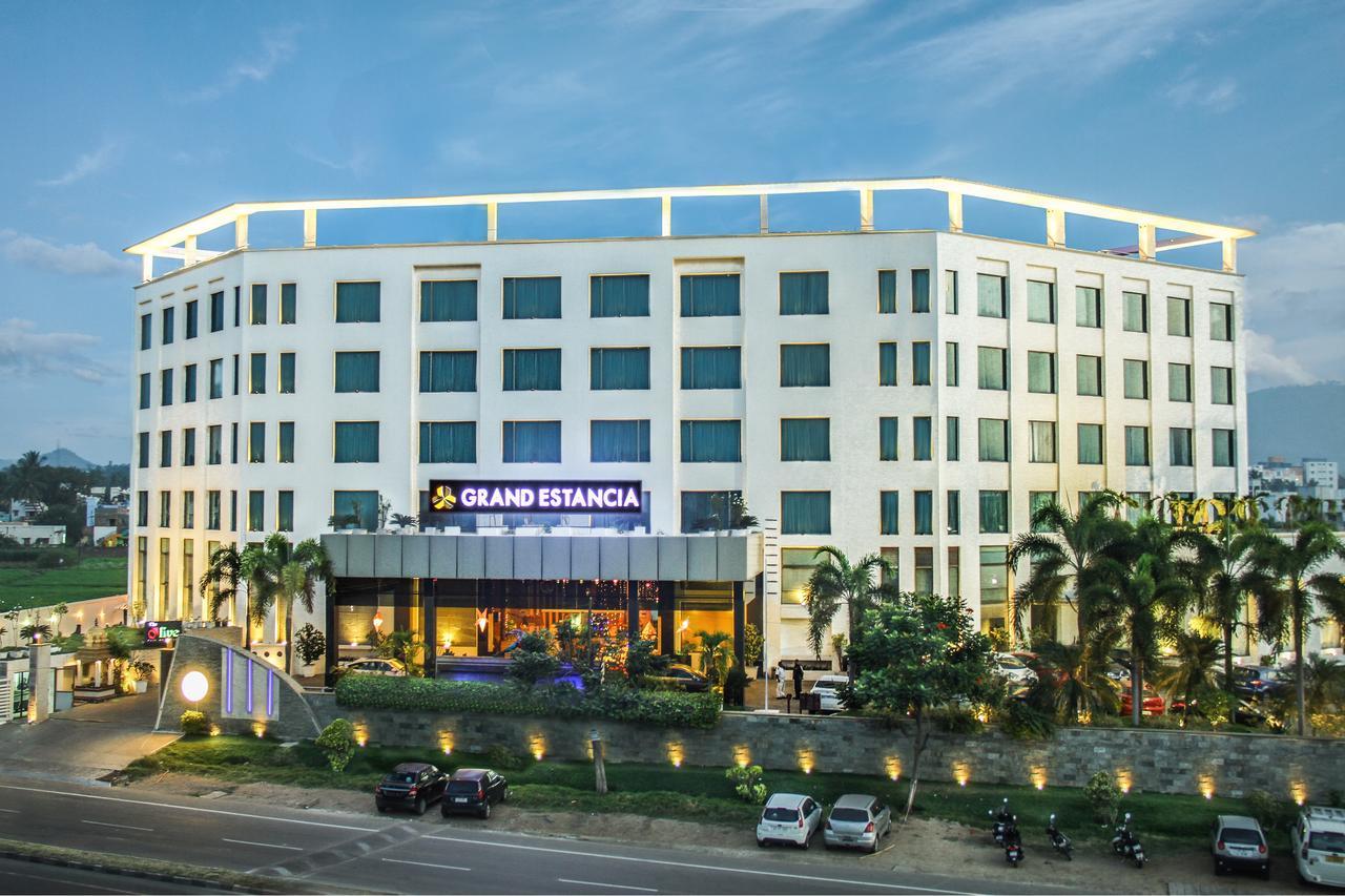 Grand Estancia Salem Exterior foto